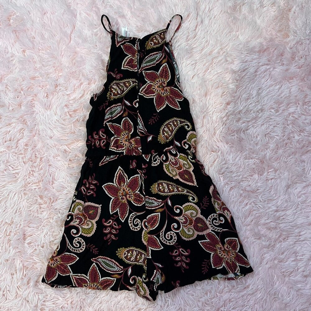 Target Patterned Summer Romper - Picture 3 of 4